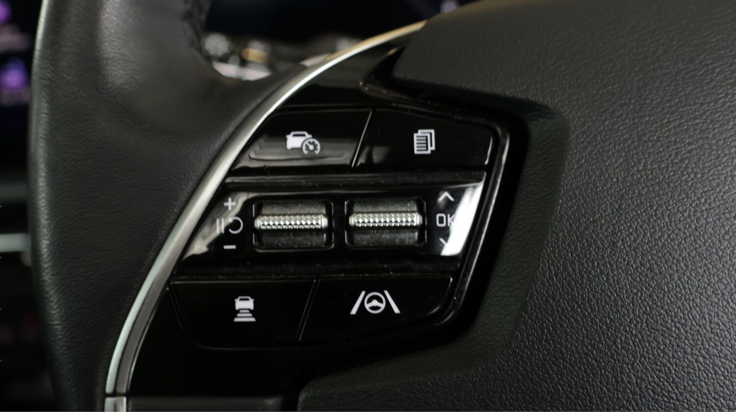 Used Kia Niro 2023 for sale - 78180233: Photo 24