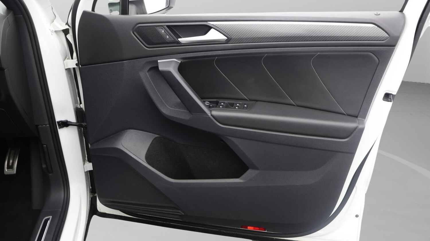 Used Volkswagen Tiguan 2021 for sale - 76472942: Photo 16