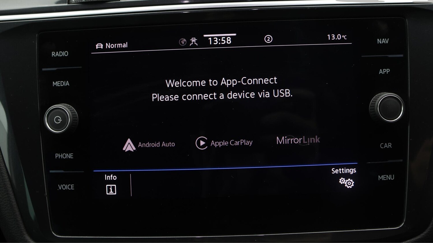 Used Volkswagen Tiguan 2021 for sale - 76472942: Photo 26