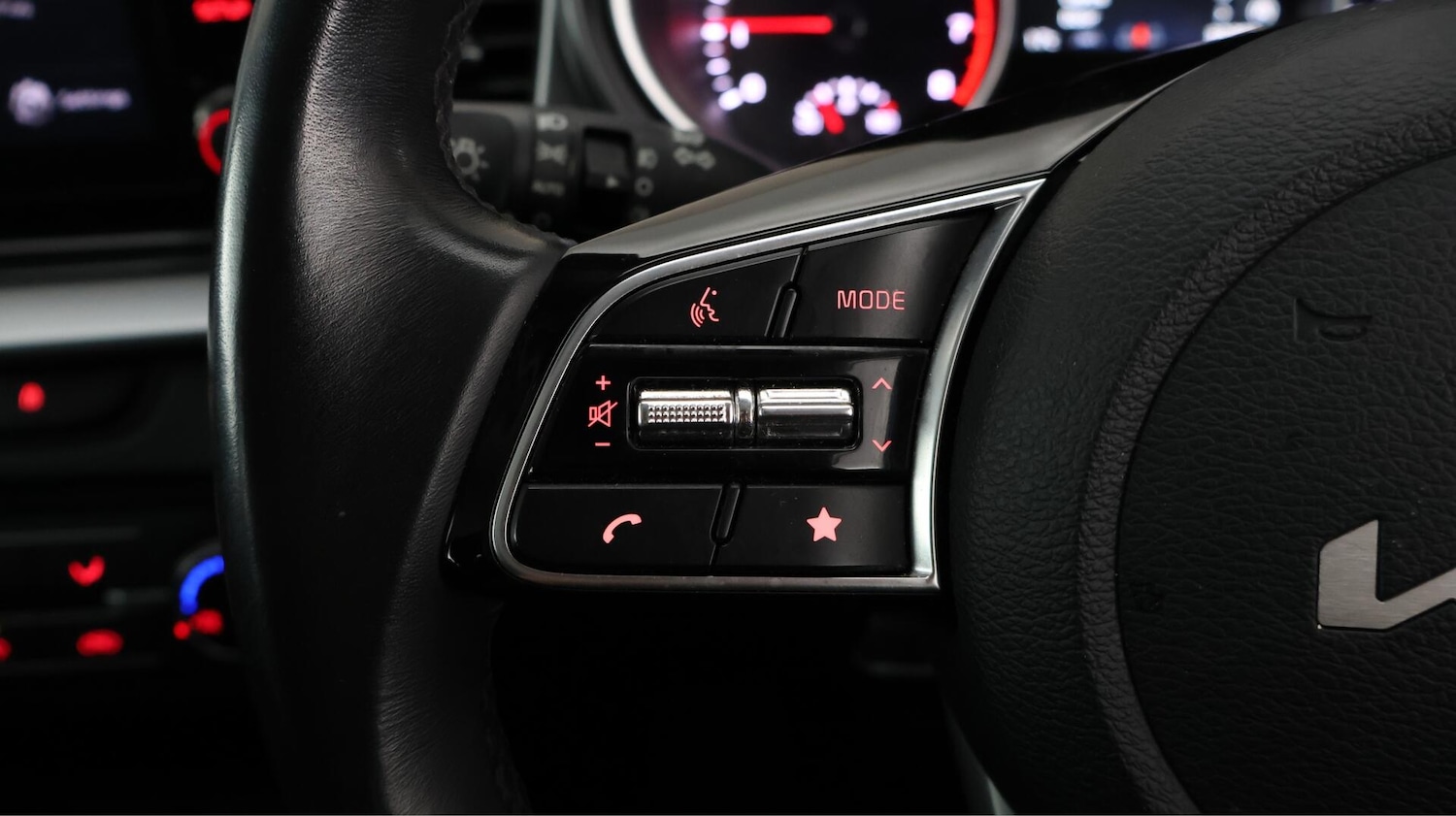 Used Kia Ceed 2022 for sale - 76537637: Photo 22