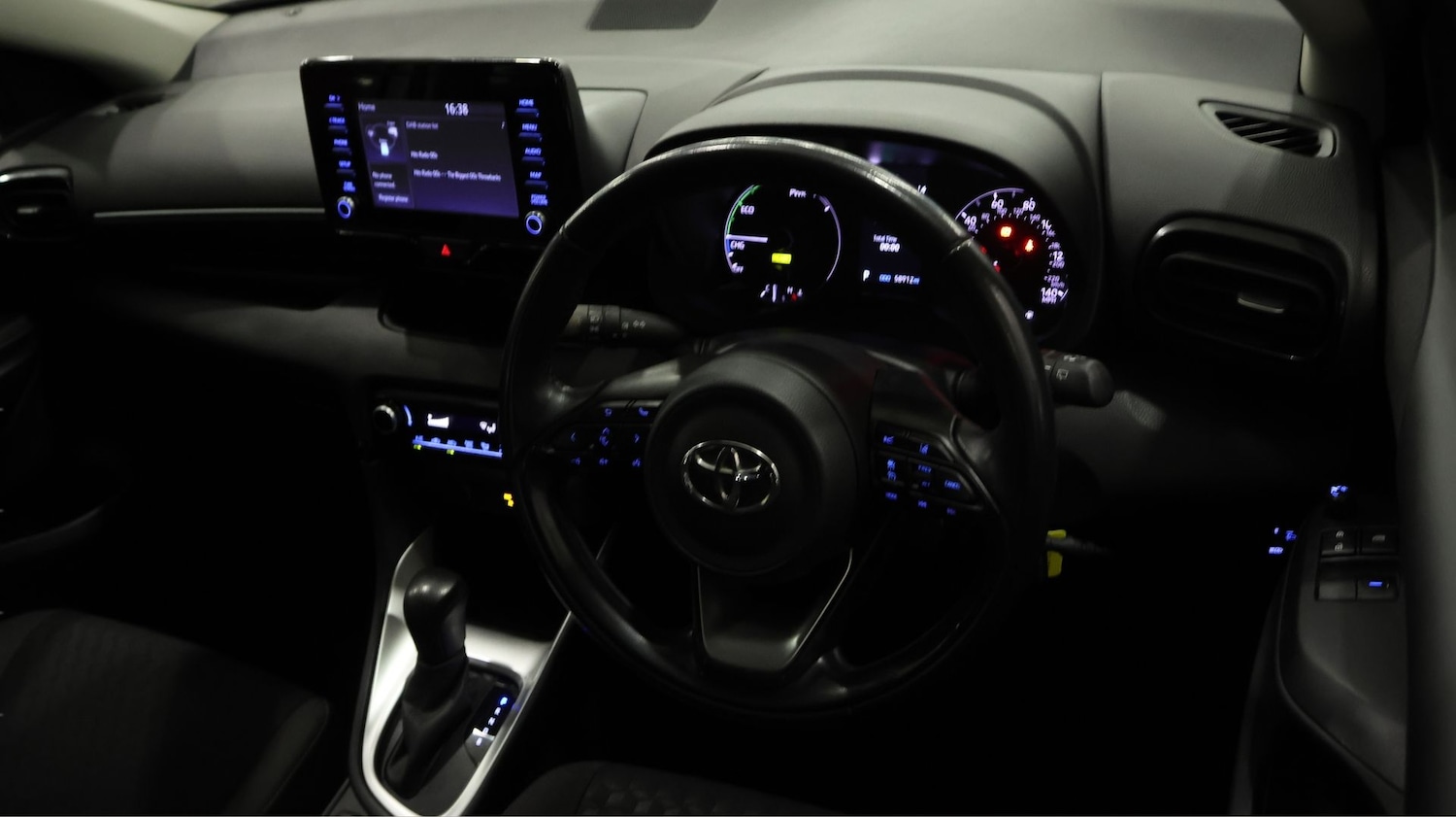 Used Toyota Yaris 2022 for sale - 77181913: Photo 9