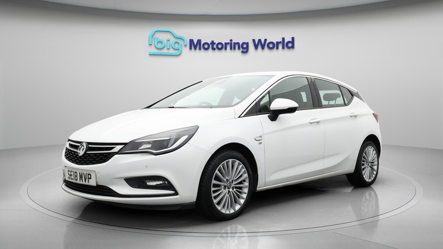 Used Vauxhall Astra 2018 for sale - 76424451: Photo 4