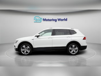 Used Volkswagen Tiguan Allspace 2020 for sale - 77650977: Photo