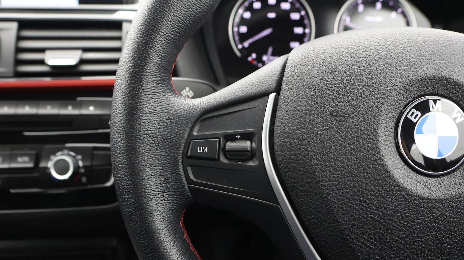 Used BMW 1 Series 2018 for sale - 76714969: Photo 22