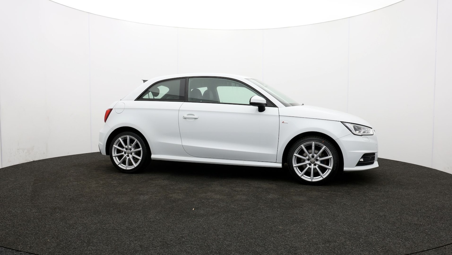 Used Audi A1 2018 for sale - 77114349: Photo 13