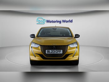 Used Peugeot E-208 2023 for sale - 77438001: Photo