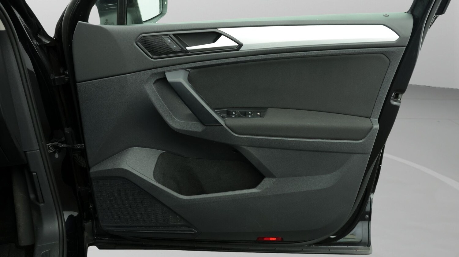 Used Volkswagen Tiguan 2019 for sale - 78094818: Photo 15