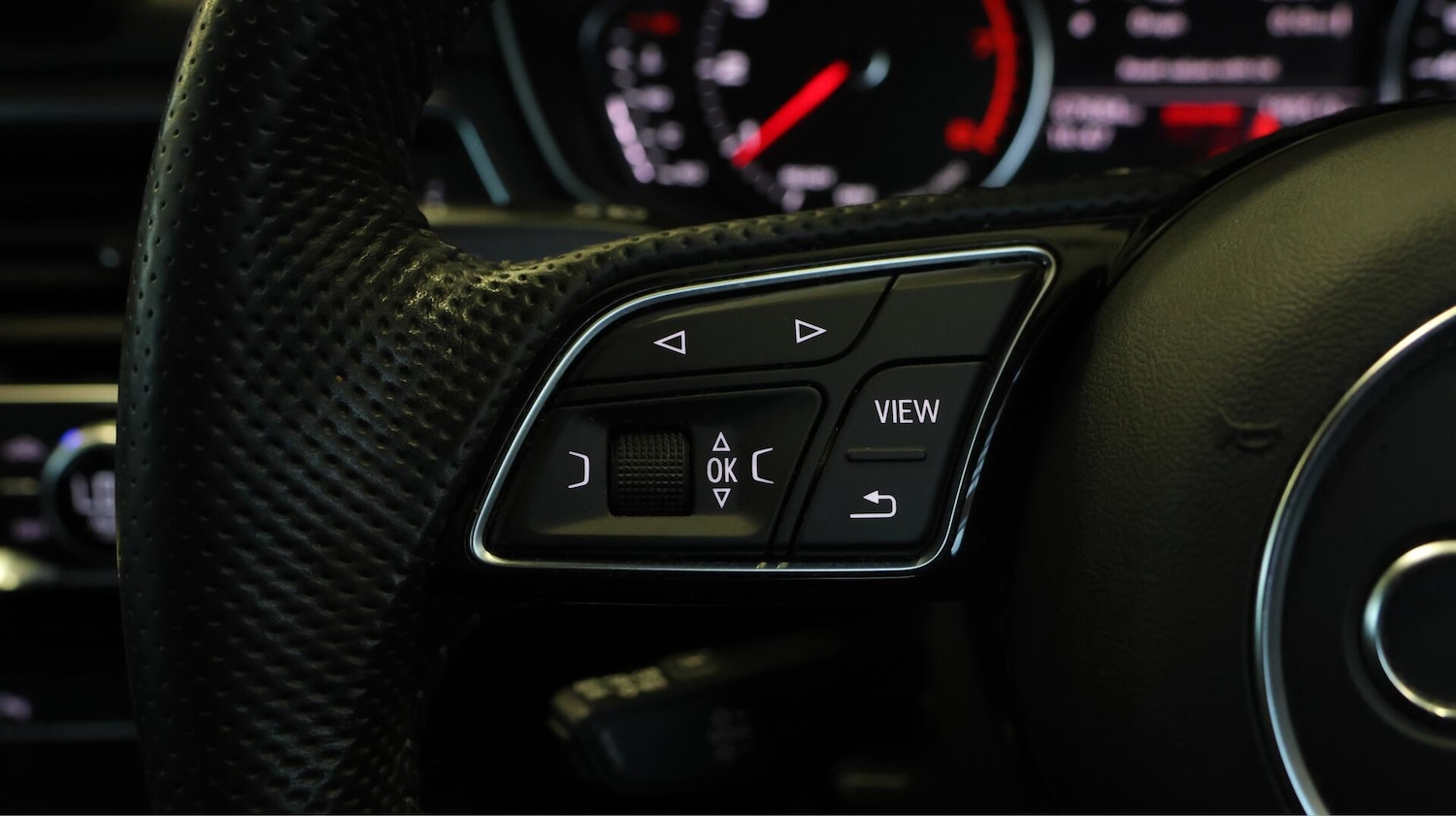 Used Audi A4 2019 for sale - 76484946: Photo 24