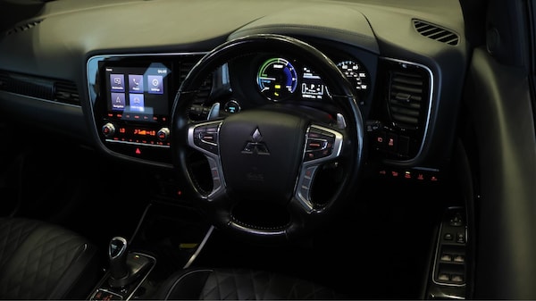 Used Mitsubishi Outlander 2021 for sale - 76295222: Photo 10