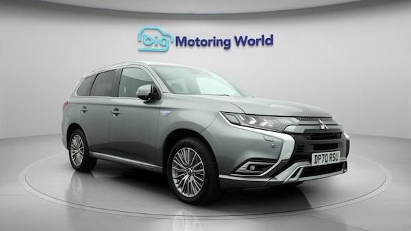 Used Mitsubishi Outlander 2021 for sale - 76295222: Photo 2