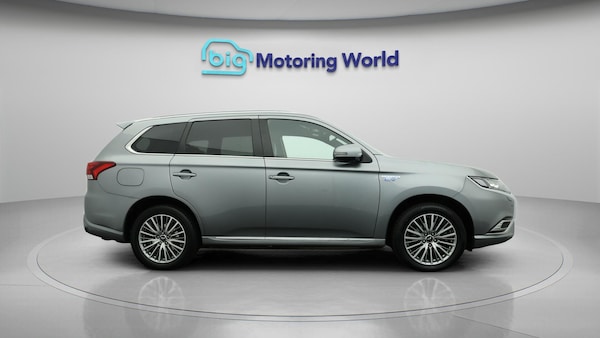 Used Mitsubishi Outlander 2021 for sale - 76295222: Photo 9