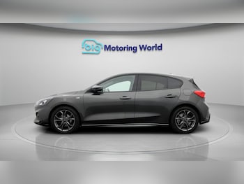 Used Ford Focus 2021 for sale - 79089235: Photo