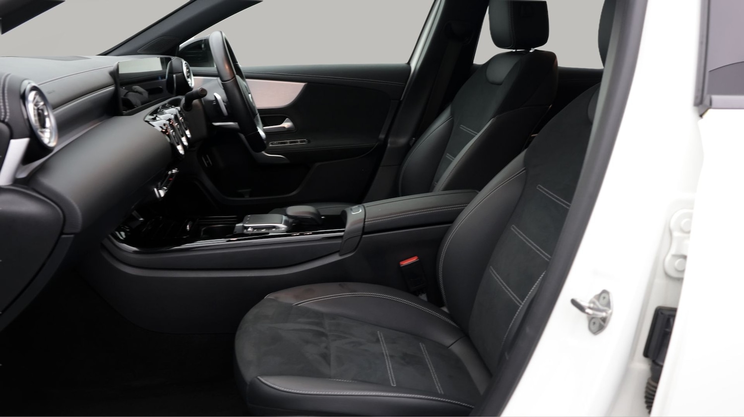 Used Mercedes-Benz A-Class 2022 for sale - 77926320: Photo 14