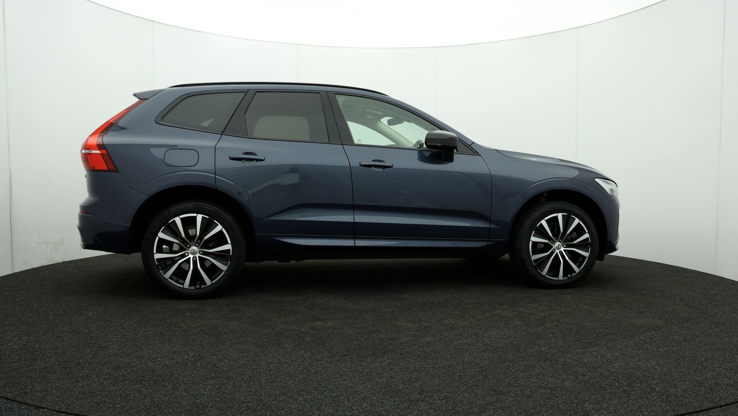 Used Volvo XC60 2023 for sale - 76809754: Photo 34