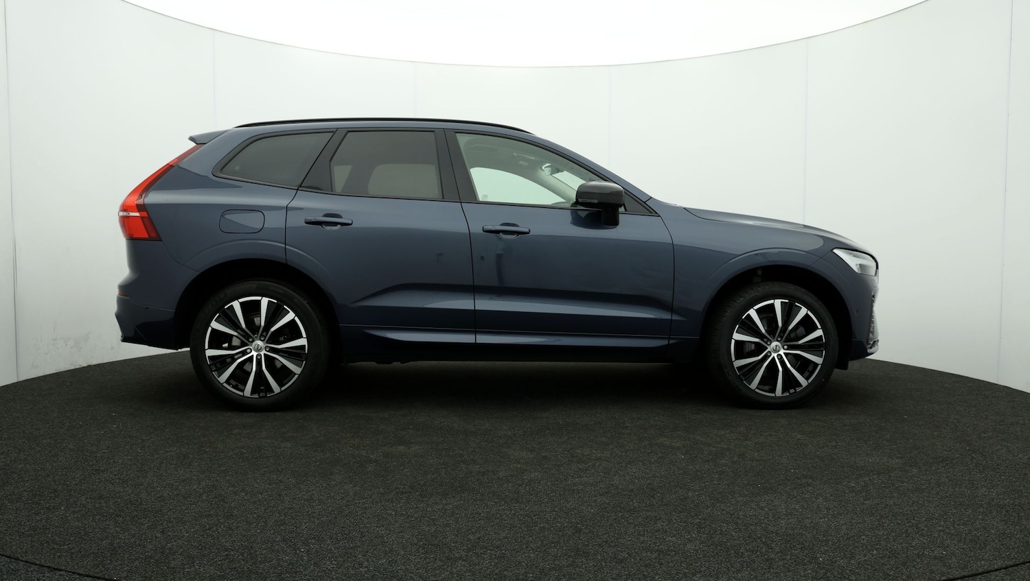 Used Volvo XC60 2023 for sale - 76809754: Photo 35