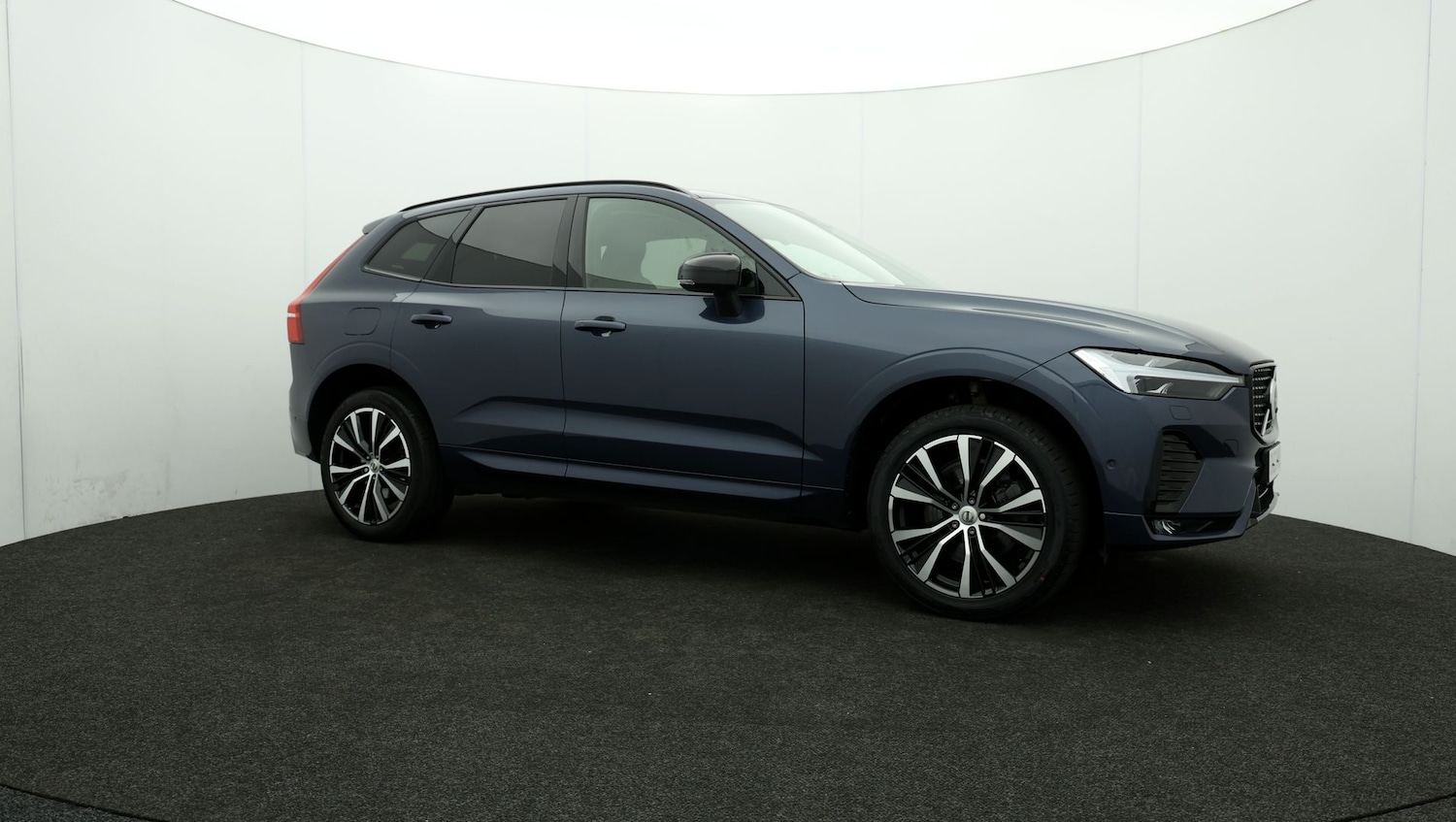 Used Volvo XC60 2023 for sale - 76809754: Photo 41