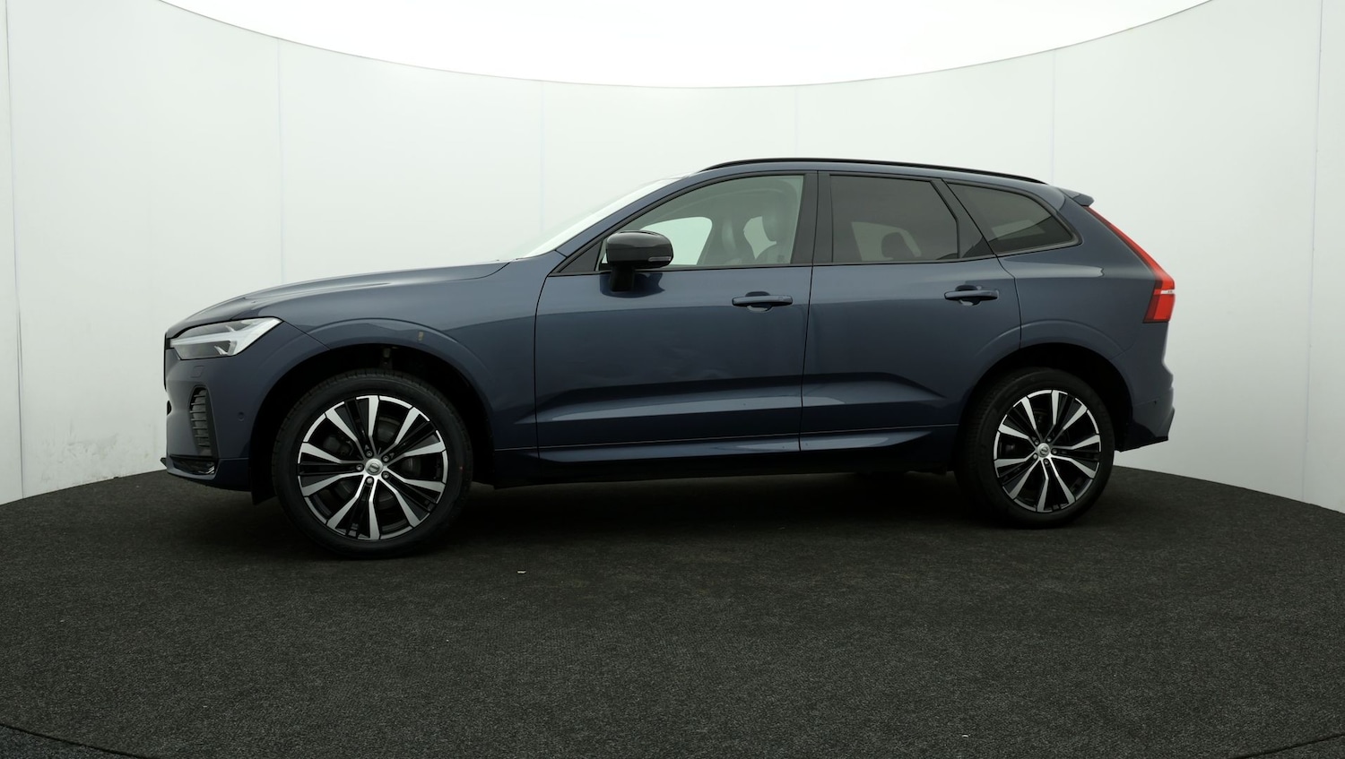 Used Volvo XC60 2023 for sale - 76809754: Photo 63