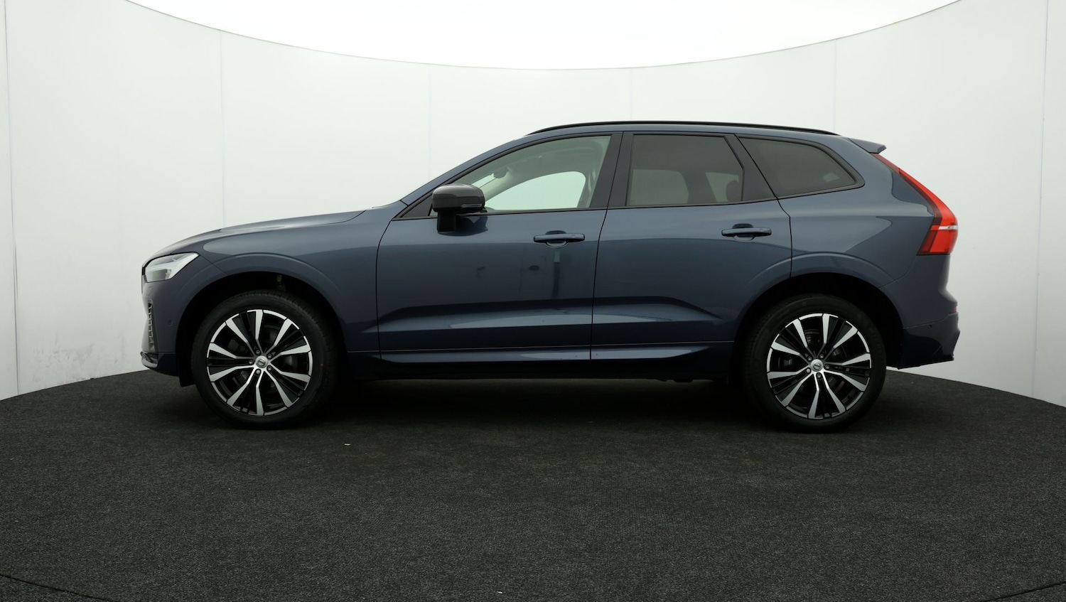 Used Volvo XC60 2023 for sale - 76809754: Photo 65