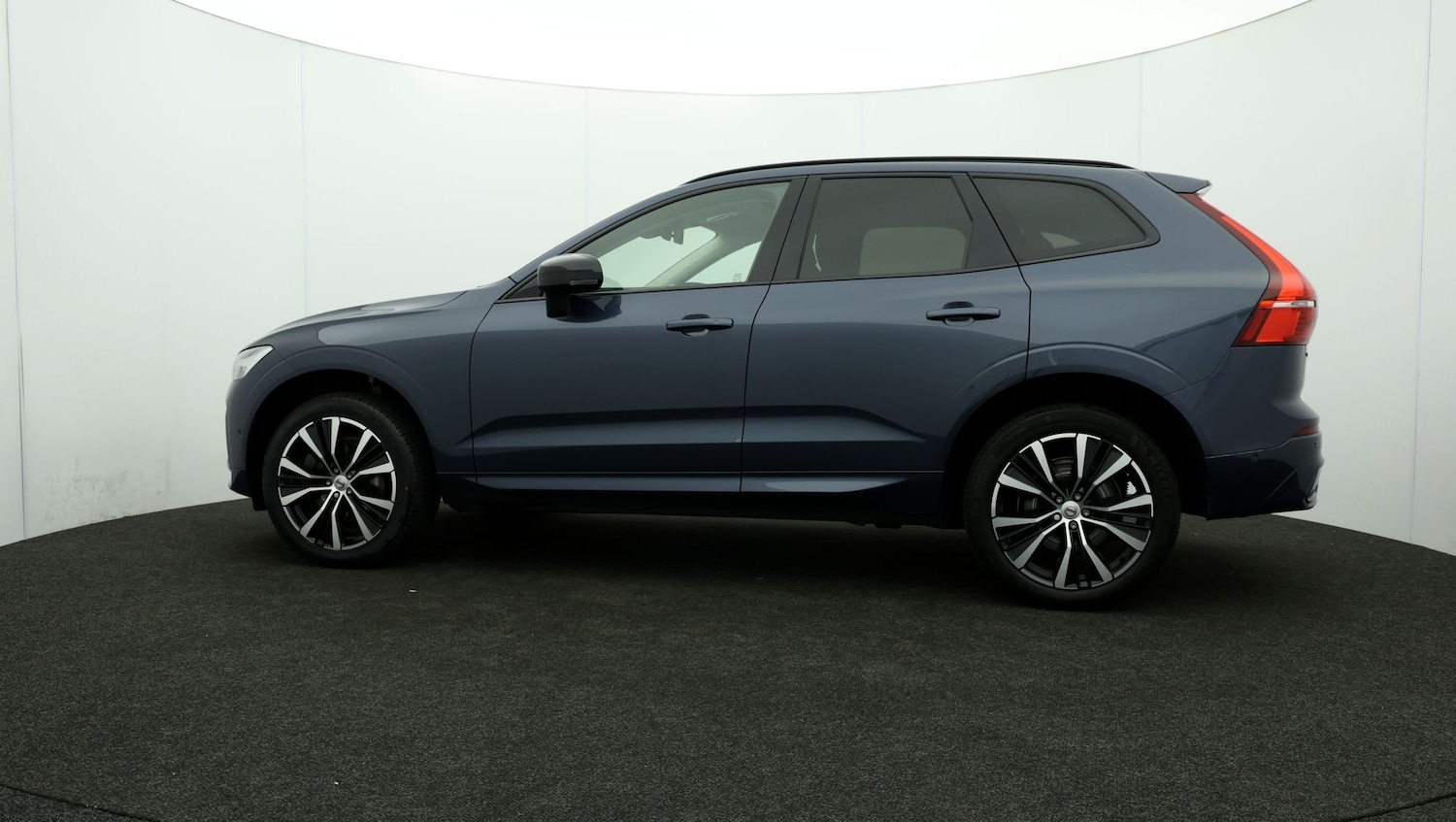 Used Volvo XC60 2023 for sale - 76809754: Photo 67