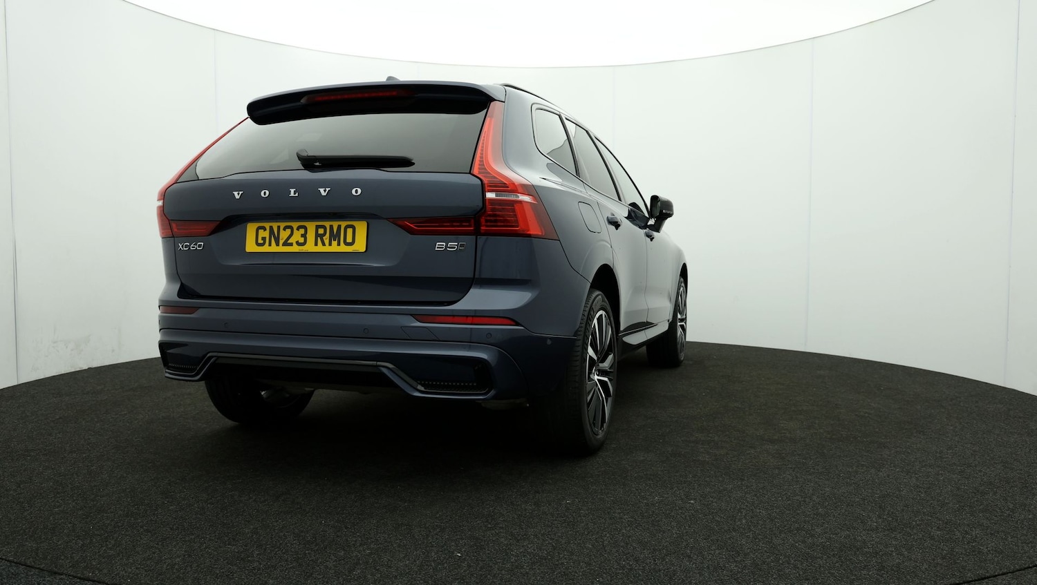 Used Volvo XC60 2023 for sale - 76809754: Photo 76