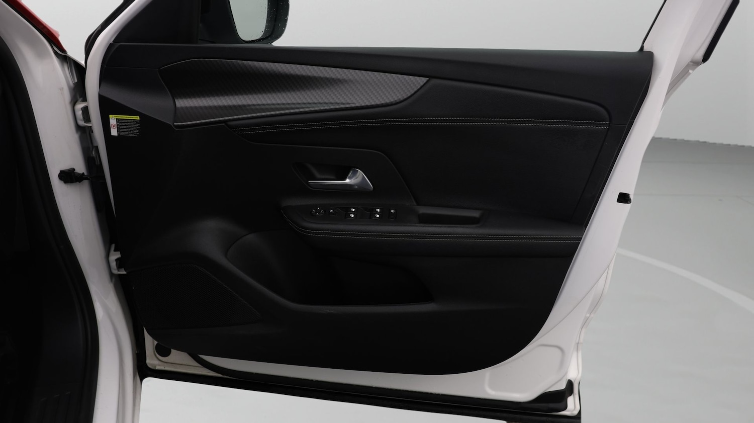 Used Vauxhall Mokka Electric 2022 for sale - 77452859: Photo 15