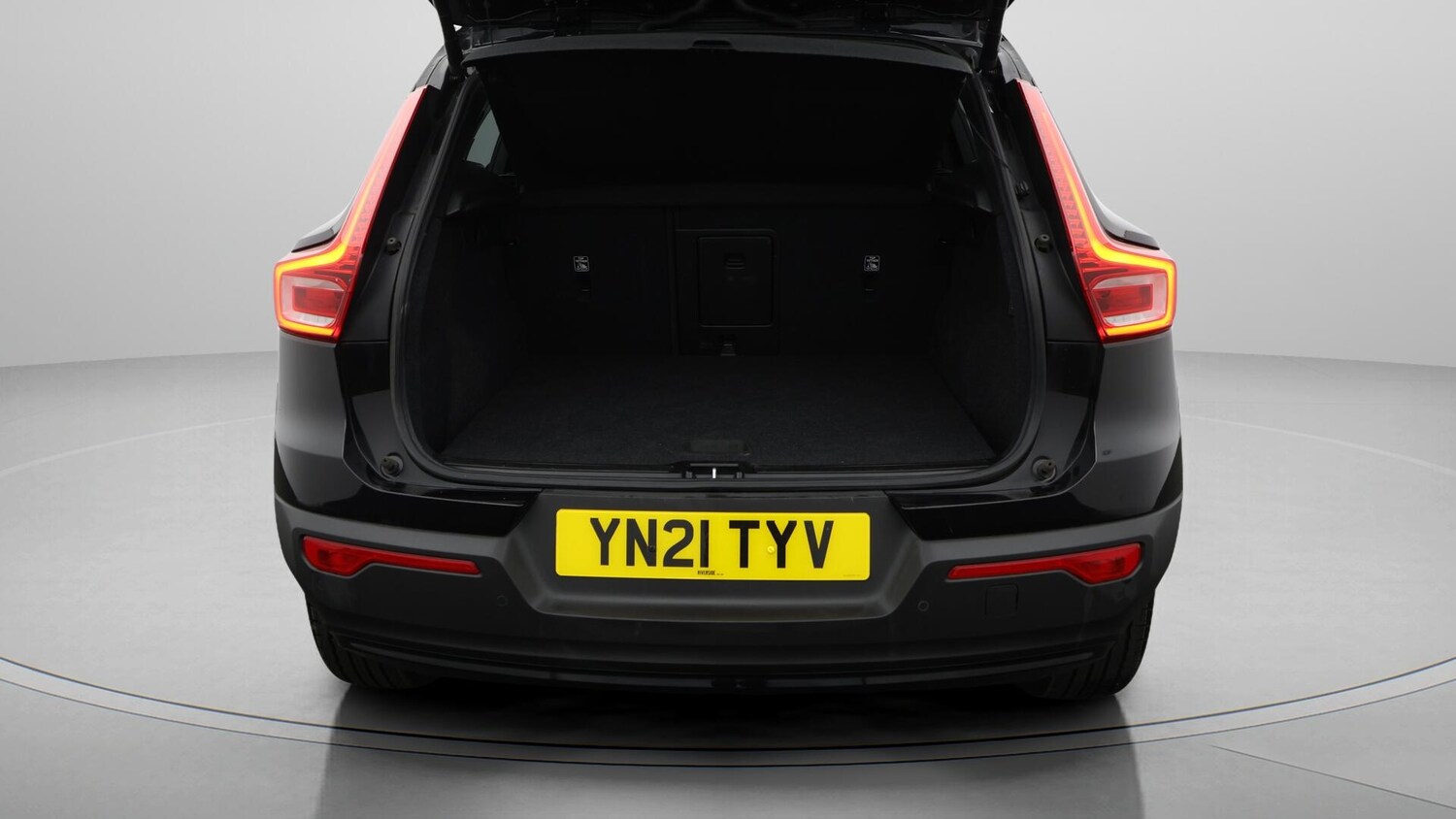 Used Volvo XC40 2021 for sale - 76085332: Photo 18