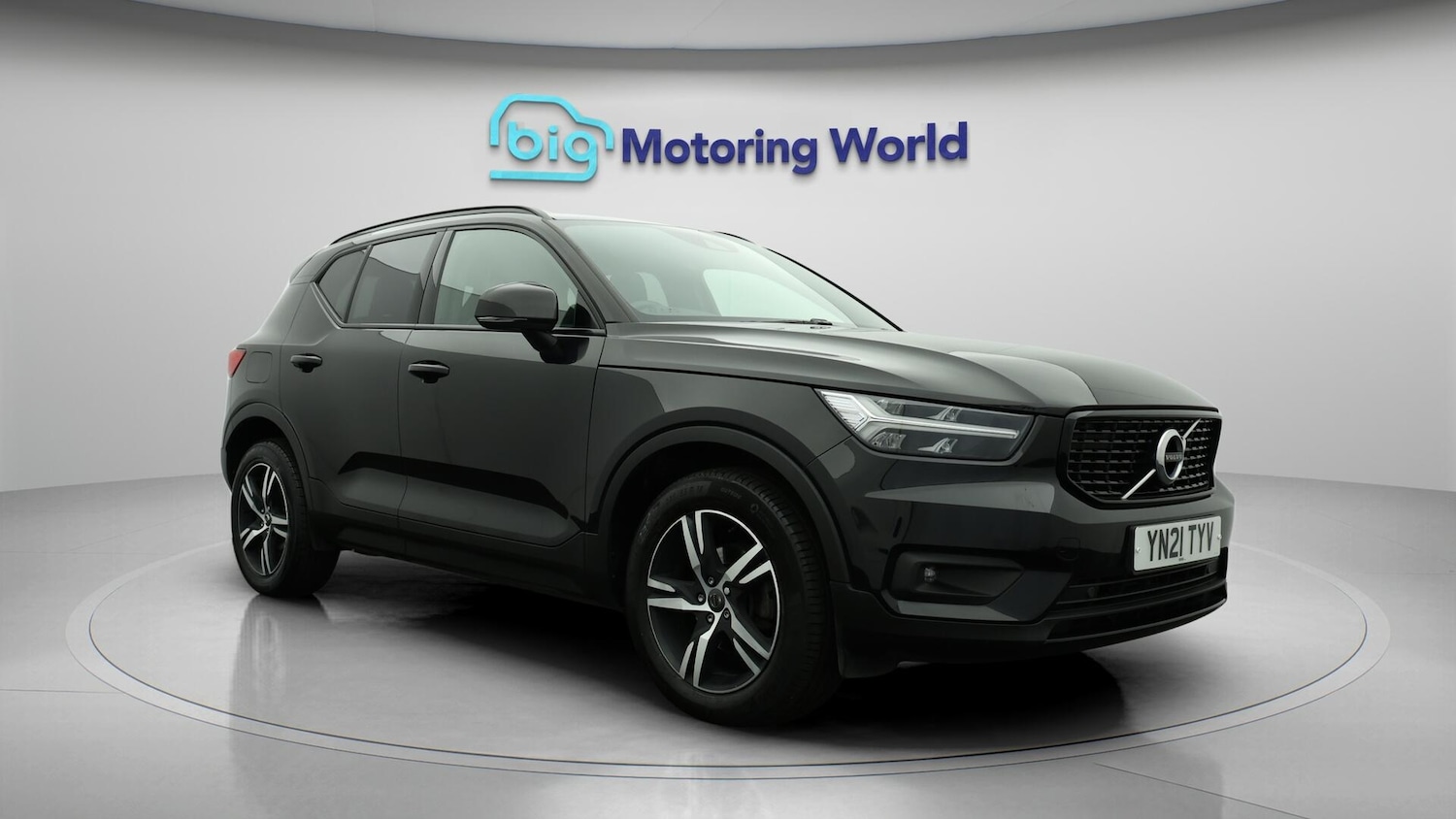 Used Volvo XC40 2021 for sale - 76085332: Photo 2