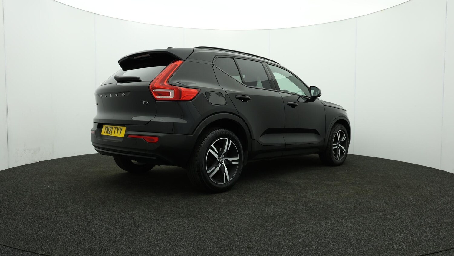 Used Volvo XC40 2021 for sale - 76085332: Photo 35