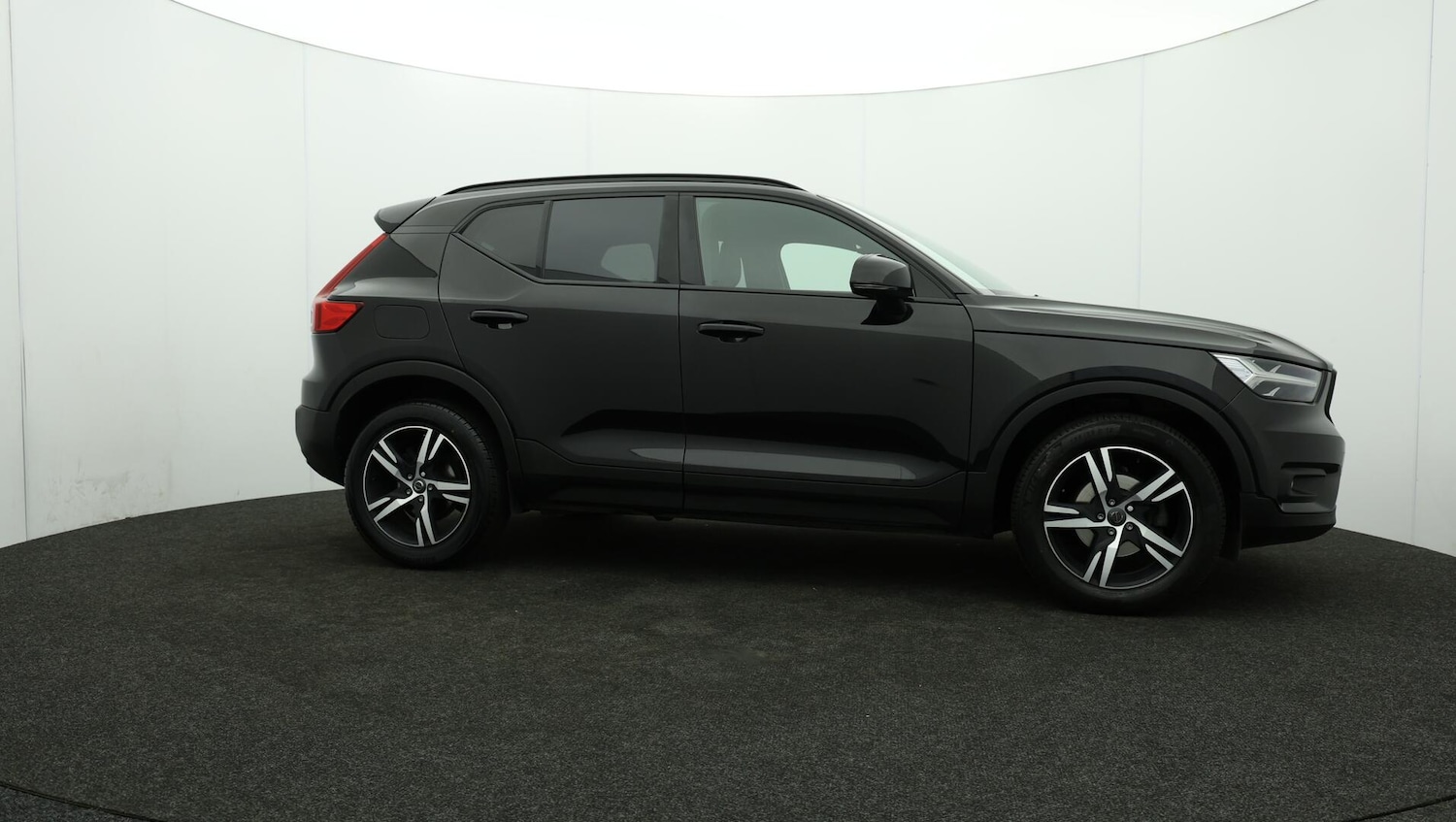 Used Volvo XC40 2021 for sale - 76085332: Photo 44