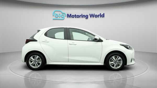 Used Mazda Mazda2 HYBRID 2022 for sale - 76084865: Photo 8