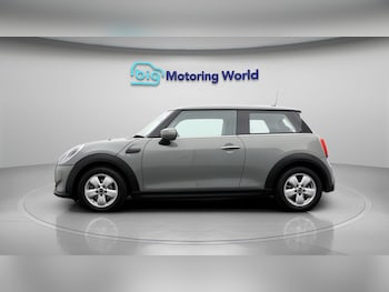 Used MINI Hatch 2022 for sale - 78656979: Photo