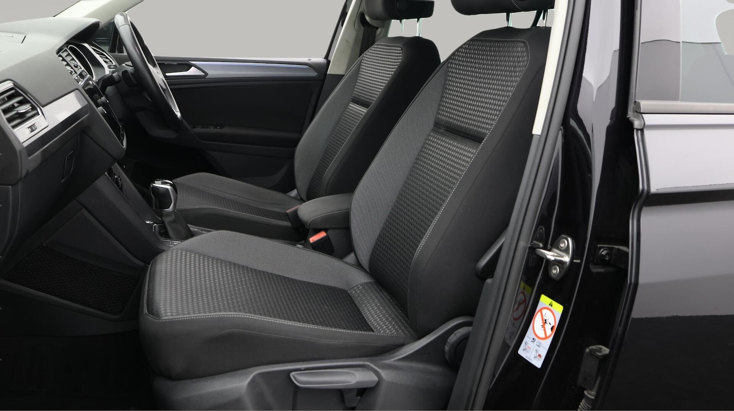 Used Volkswagen Tiguan 2022 for sale - 76175487: Photo 15