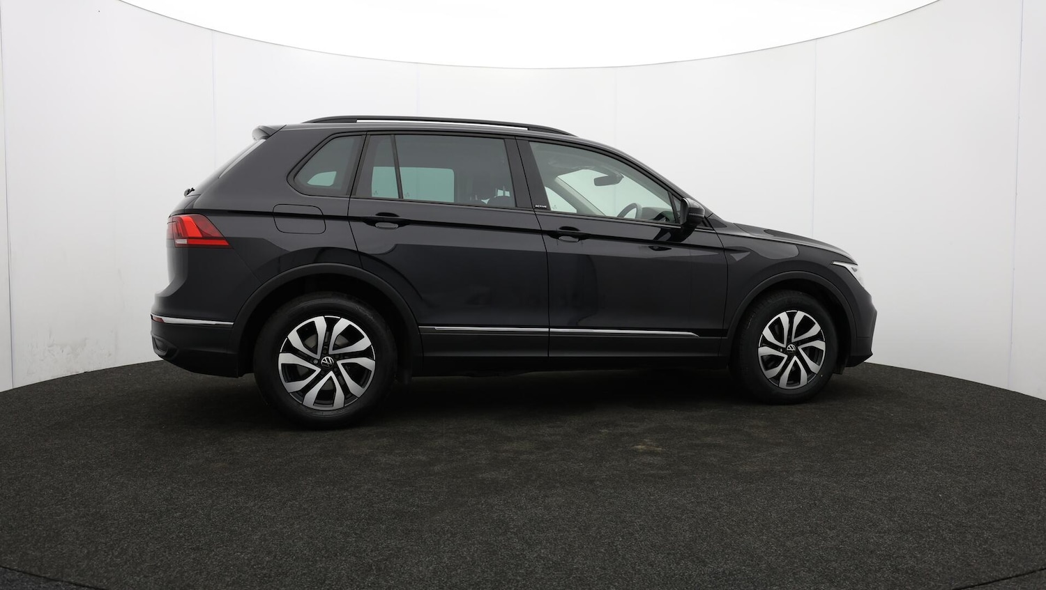 Used Volkswagen Tiguan 2022 for sale - 76175487: Photo 40