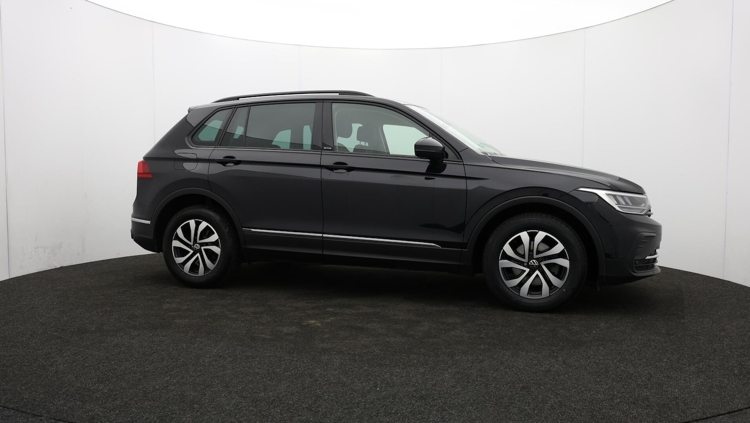 Used Volkswagen Tiguan 2022 for sale - 76175487: Photo 45