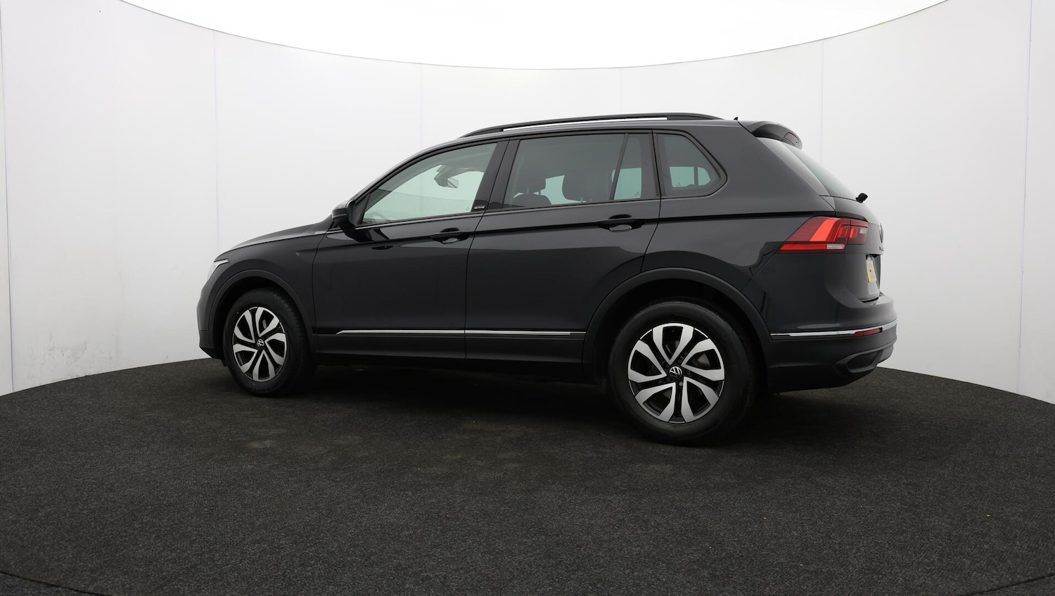 Used Volkswagen Tiguan 2022 for sale - 76175487: Photo 76