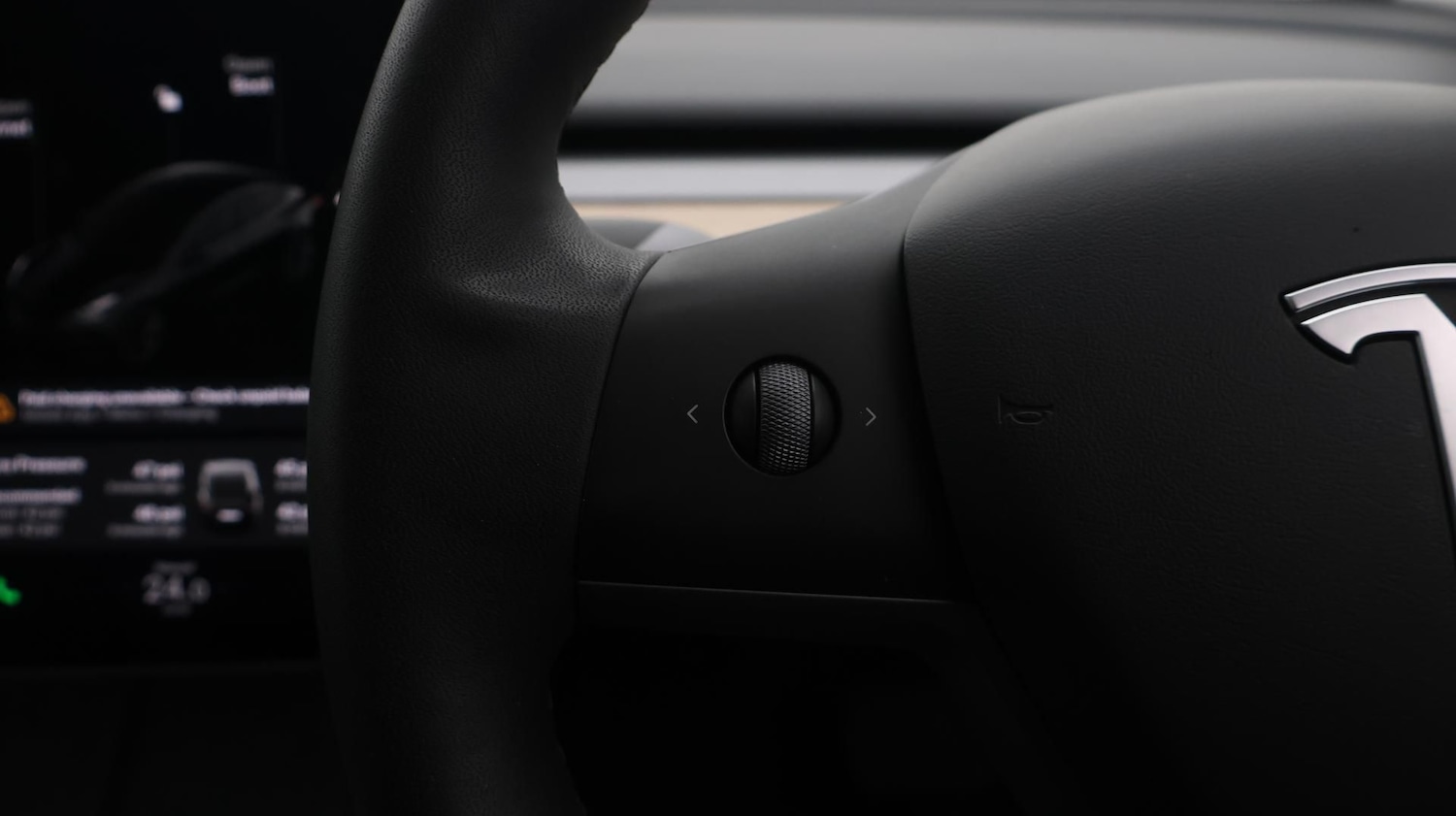 Used Tesla Model 3 2021 for sale - 77277500: Photo 22