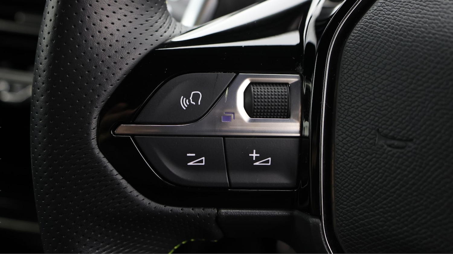 Used Peugeot 2008 2022 for sale - 77254074: Photo 23