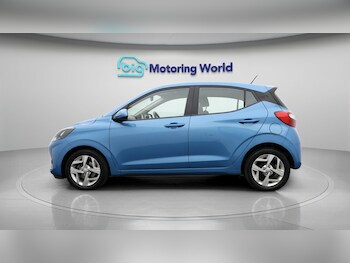 Used Hyundai i10 2022 for sale - 77584785: Photo