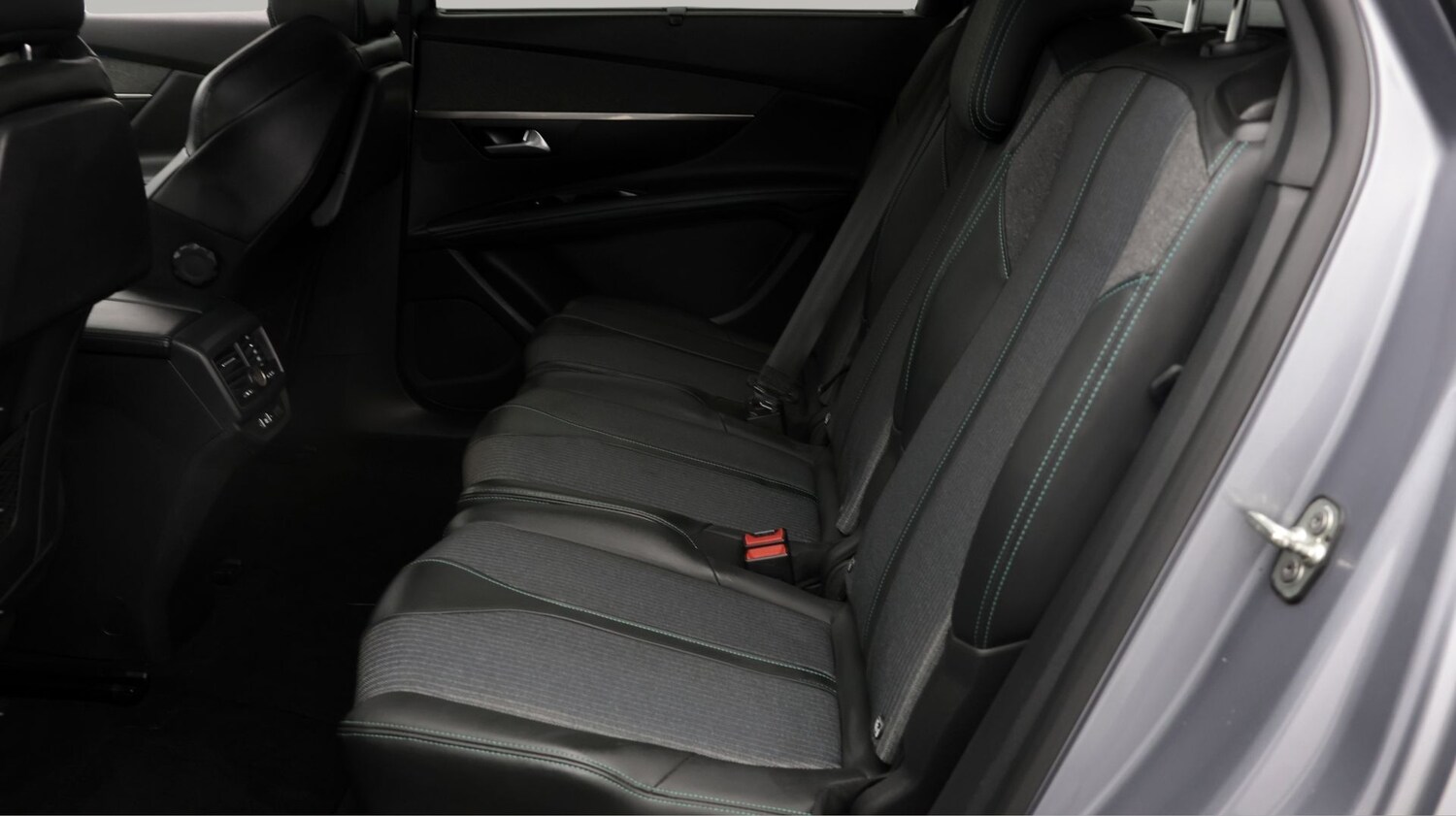 Used Peugeot 5008 2021 for sale - 77577024: Photo 16