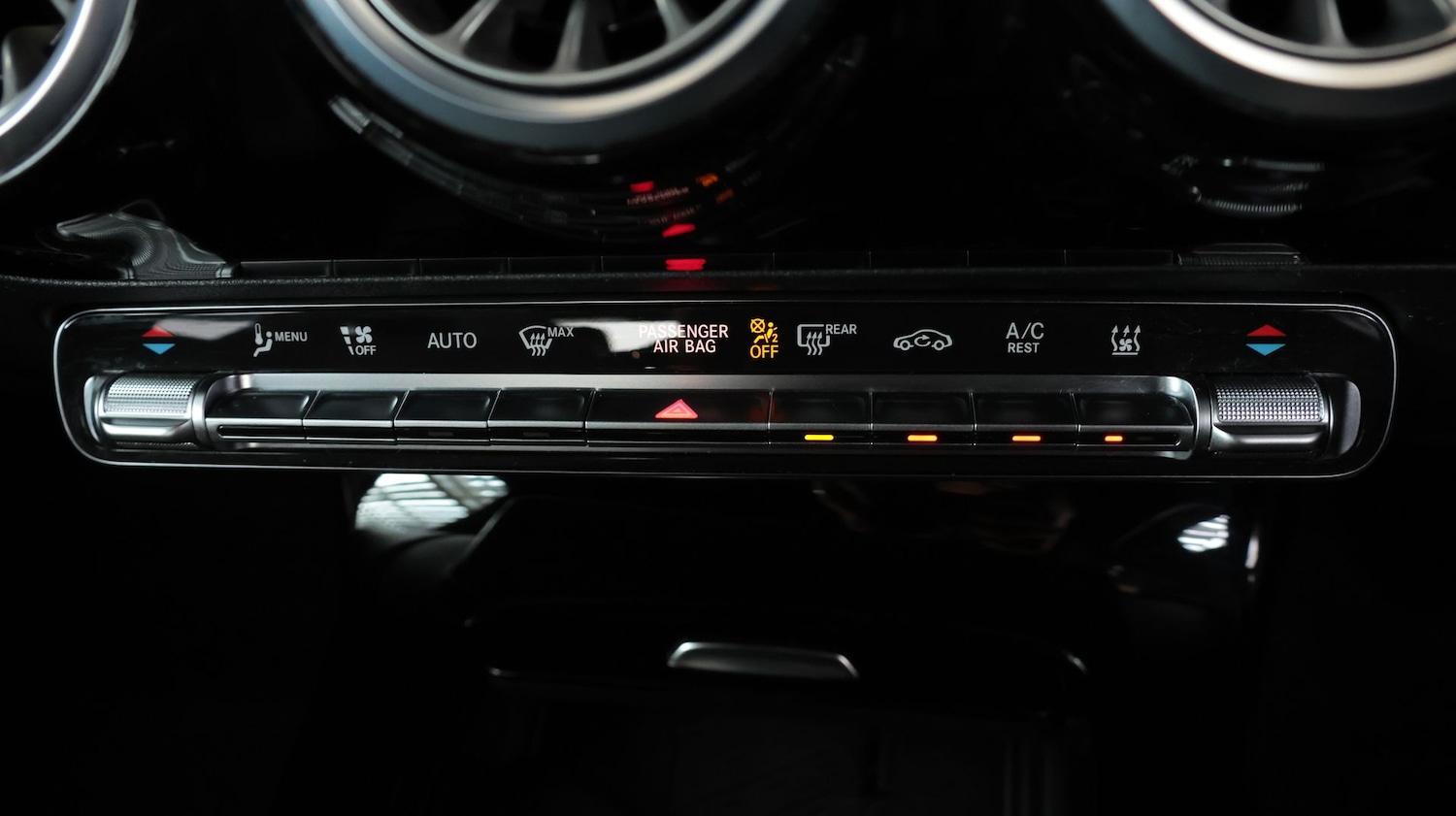 Used Mercedes-Benz CLA 2024 for sale - 78014983: Photo 12