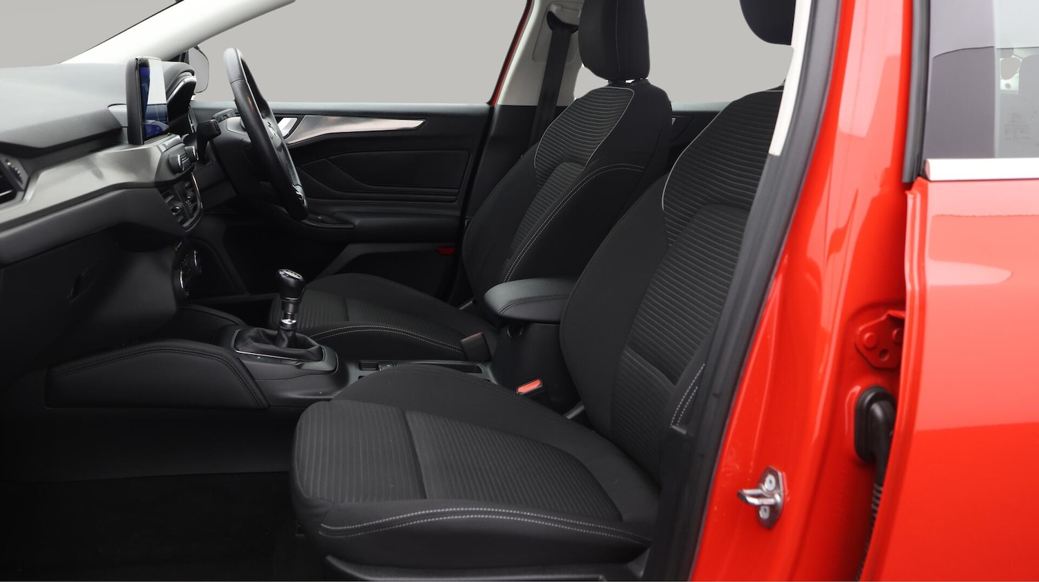 Used Ford Focus 2020 for sale - 76381088: Photo 14