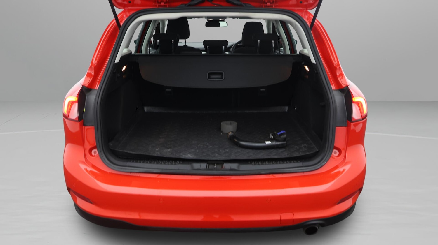 Used Ford Focus 2020 for sale - 76381088: Photo 17