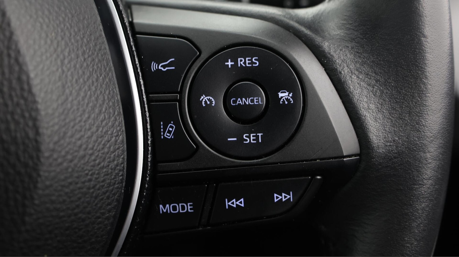 Used Toyota Corolla 2020 for sale - 76283320: Photo 25