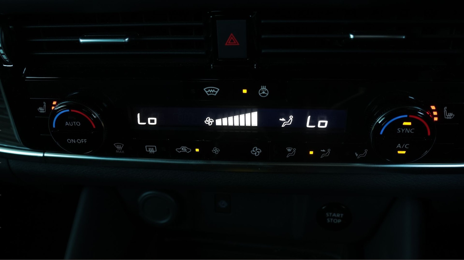 Used Nissan Qashqai for sale - 78116698: Photo 12