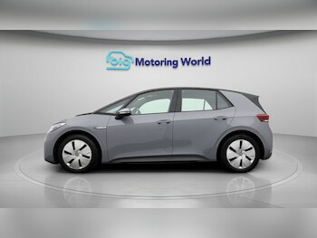 Used Volkswagen ID.3 2023 for sale - 77610231: Photo