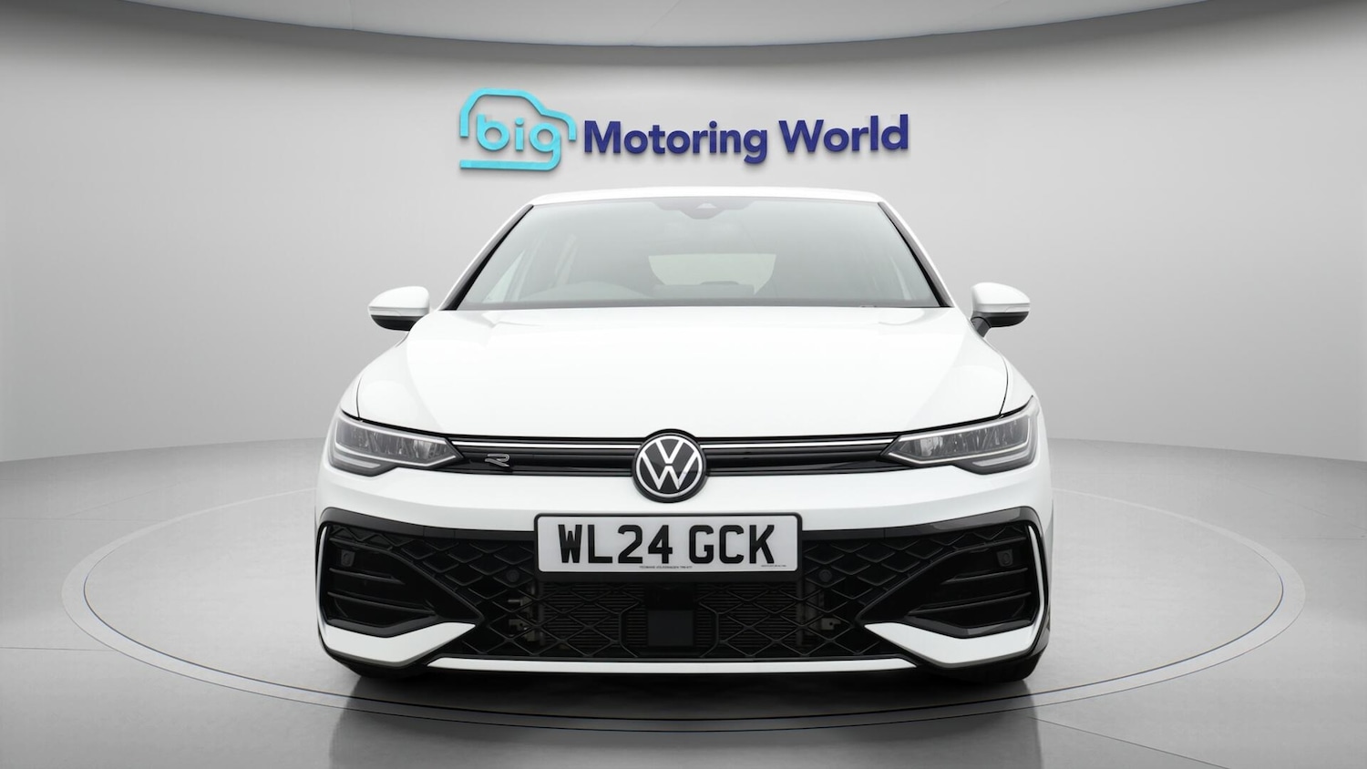 Used Volkswagen Golf 2024 for sale - 76380852: Photo 2