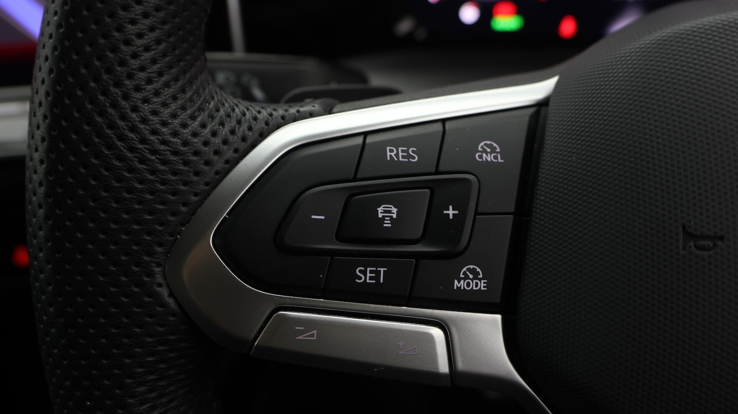 Used Volkswagen Golf 2024 for sale - 76380852: Photo 23
