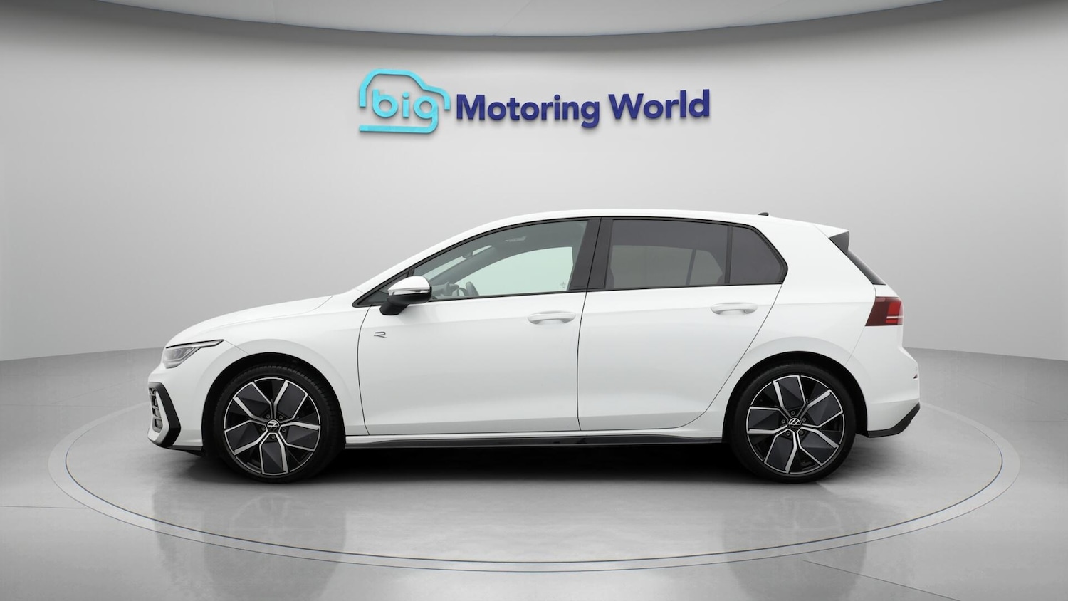 Used Volkswagen Golf 2024 for sale - 76380852: Photo 4