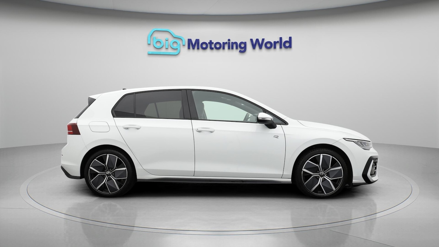 Used Volkswagen Golf 2024 for sale - 76380852: Photo 8