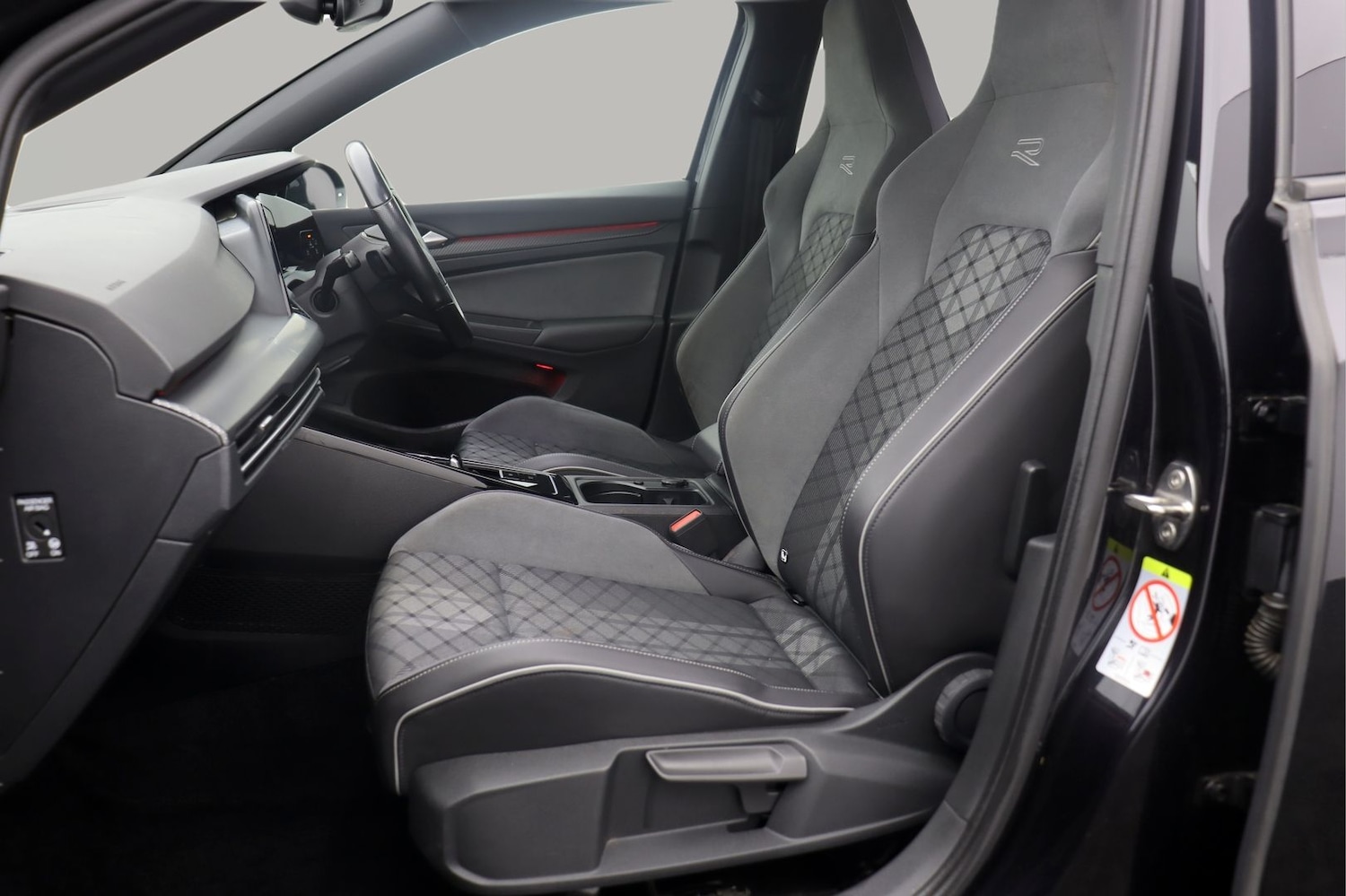 Used Volkswagen Golf 2022 for sale - 77350514: Photo 14